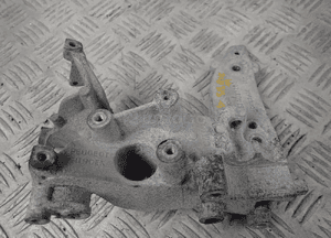 Łapa wspornik peugeot 308 T9 9674030280 2