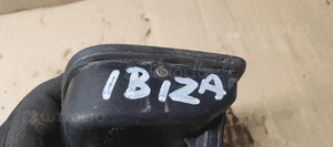 Klamka klapy bagażnika emblemat Seat Ibiza 6J 6J4827565B 6J4827565C 7