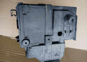 Volvo S40 II V50 podstawa pod akumulator 3