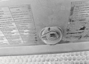 Schowek 6K1857921L Kierowcy Osłona pod Kierownice Europa Seat Cordoba I 1 Ibiza II 2 98r 12