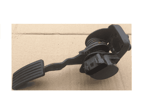 Pedał gazu z potencjometrem SLC000010 LAND ROVER DEFENDER 1
