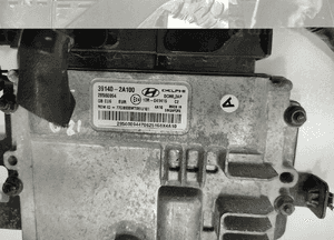 KOMPUTER STEROWNIK SILNIKA HYUNDAI I20 II 1.1 CRDI 39140-2A100 2014-2018 3
