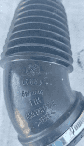Rura wąż powietrza audi Q5 8R 3.0 tdi 059129615E 2