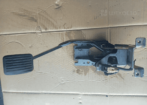 Hyundai Getz pedał sprzęgła hamulca 2