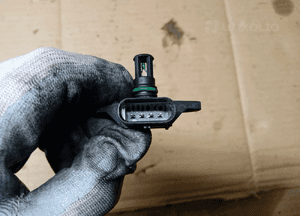 Czujnik ciśnienia MAP sensor BMW M5 G30 F90 4.4 V8 8644433 3