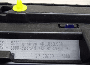 Listwa Drzwi Prawy Przód E-Tron 4KE 4KE853960 12
