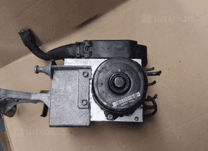 Pompa hamulcowa abs mercedes W203 CL203 clc A0375454732 3