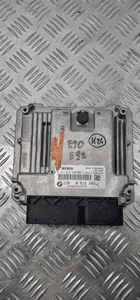 BMW E90 E92 KOMPUTER STEROWNIK SILNIKA N47 8518268 1