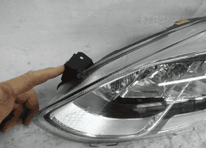 Ford fiesta MK8 zwykła lampa przednia lewa 4