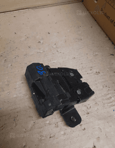 Zamek klapy tył ford fiesta MK7 nr D3D0B 8