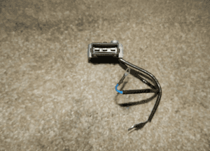 Moduł Zapłonu Zapłonowy Sterownik Audi 80 B4 2.0 8V 138050 3PIN 3