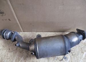 Katalizator audi A4 B8 A5 8T Q5 r 2.0 tdi 8K0131703 1