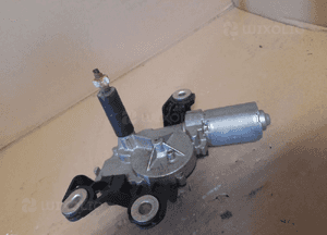 SILNICZEK WYCIERACZKI TYŁ GOLF V HB 0390201800 3