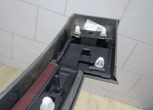 Audi Q2 81A listwa błotnika lewa przód 81A853717A 11