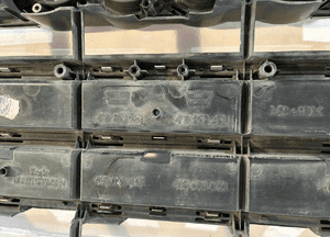 AUDI A8 D4 LIFT Grill / Atrapa chłodnicy - 16354 7