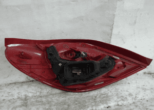 Peugeot 207 cc lampa tylna prawa tył prawy cała 3