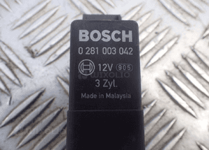 PRZEKAŹNIK ŚWIEC VW SEAT AUDI SKODA 045907282A RADOM 2