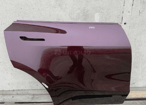 Drzwi tyl tylne prawe tesla model y 2020- bardzo ladne 1