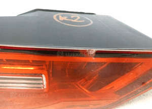 Jaguar f pace X761 lampa tylna tył lewa w klapę 3