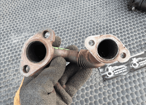 Rurka Przewod Chlodnicy EGR 1.6 2.0 TDI VW Skoda Seat Audi 18