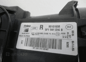 Lampa przód przednia prawa seat leon iii 3 lift 2016-2020 rok 9