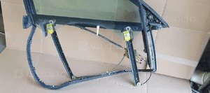 Mechanizm podnośnik szyby ramka prawy przód Audi A6 C6 5