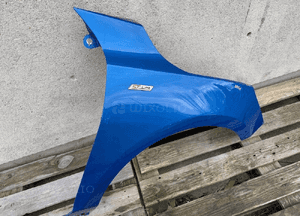 Blotnik przod przedni prawy ford focus MK4 iv 4 2018- bardzo ladny 2