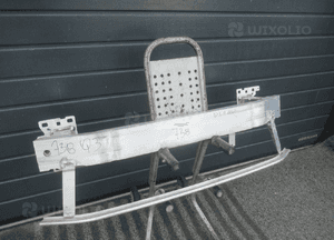 BELKA ZDERZAKA PRZEDNIA PRZÓD AUDI Q3 II 83A807109 2018 2