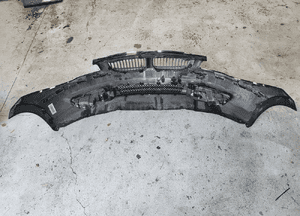 ZDERZAK przód przedni BMW E87 E81 lift lci 475 07- 10