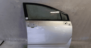 Drzwi przód przednie prawe do toyota corolla verso 199 srebrny 1