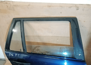 Drzwi prawy tył tylne prawe BMW 3 E46 Kombi 317/5 5