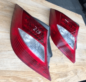 Mercedes CLS 219 lampa tylna led lewa  idealna 5