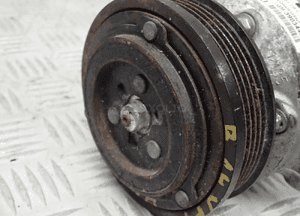 Sprężarka klimatyzacji opel astra k 39034463 2
