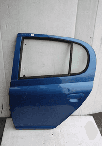 Drzwi lewe tylne TOYOTA YARIS I 1999-2005 1