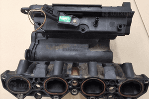 Peugeot 307 Citroen C4 kolektor ssacy 1.6 16v 04r 9635885080 1