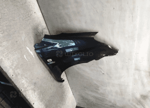 Błotnik prawy do toyota corolla verso ii 209 2O9 czarny 2