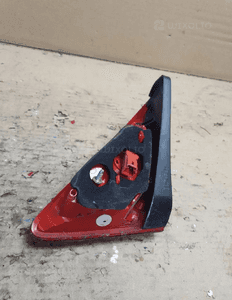 Lampa lewy tył w klapę peugeot 3008 nr 9683461080 4