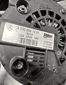MERCEDES  alternator 250a benzyna  s222 x222 c217 e213 g463a c205 AMG 1