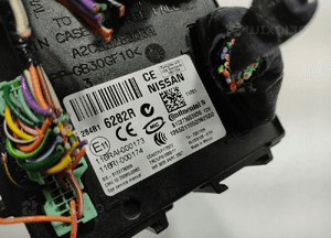 MODUŁ SKRZYNKA BEZPIECZNIKÓW BSI BSM RENAULT KOLEOS I 284B16282R 2008-2015 4