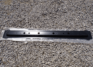 Poszycie tylne belka renault trafic iii vivaro nowa 756301811R oryginał 1