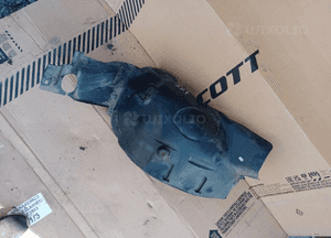 Nadkole prawy przód przednie prawe Mercedes W169 A1696903830 1