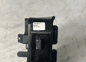 PANEL STEROWANIA - PRZEŁĄCZNIK ŚWIATEŁ ALFA ROMEO OE 156095042 7
