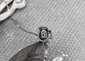 Zwrotnica 8E0258F 8E0407242B Zawieszenie Piasta Czujnik ABS Przednia Przód Prawa AUDI A4 B6 B7 37