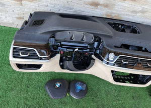 Deska konsola poduszka bmw 7 G11 G12 2