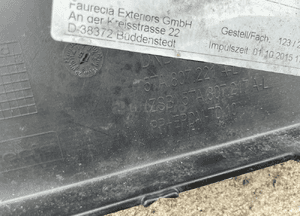 Zderzak przod przedni vw touran ii 2 5TA 15- 4 pdc 5