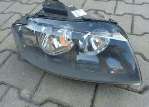 Audi A3 8P lampa przod przednia lewa 7