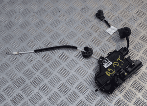 Zamek drzwi prawy tył audi A2 europa 8Z08390156D radom 1