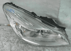 Ford kuga MK2 zwykła lampa przednia prawa 3