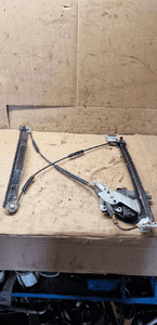 Mechanizm podnośnik szyby prawy przód Ford Mondeo MK3 1S71-F23200-BJ 4
