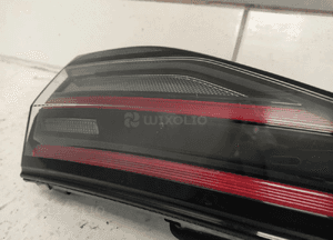 VW ID. BUZZ LAMPA TYŁ TYLNA W KLAPE LED ORYGINAŁ 7